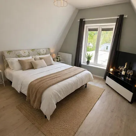 Willa La Cle D Argent Elegante Maison Normande Avec Jacuzzi Et Jardin *