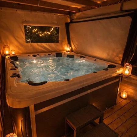 La Cle D Argent Elegante Maison Normande Avec Jacuzzi Et Jardin