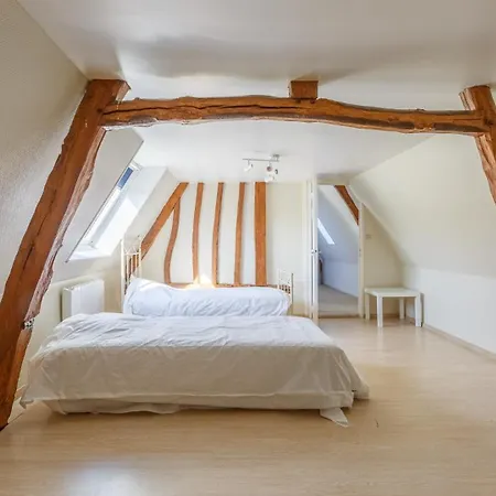 La Cle D Argent Elegante Maison Normande Avec Jacuzzi Et Jardin Βίλα Jumièges