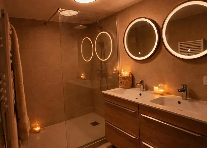 Willa La Cle D Argent Elegante Maison Normande Avec Jacuzzi Et Jardin *